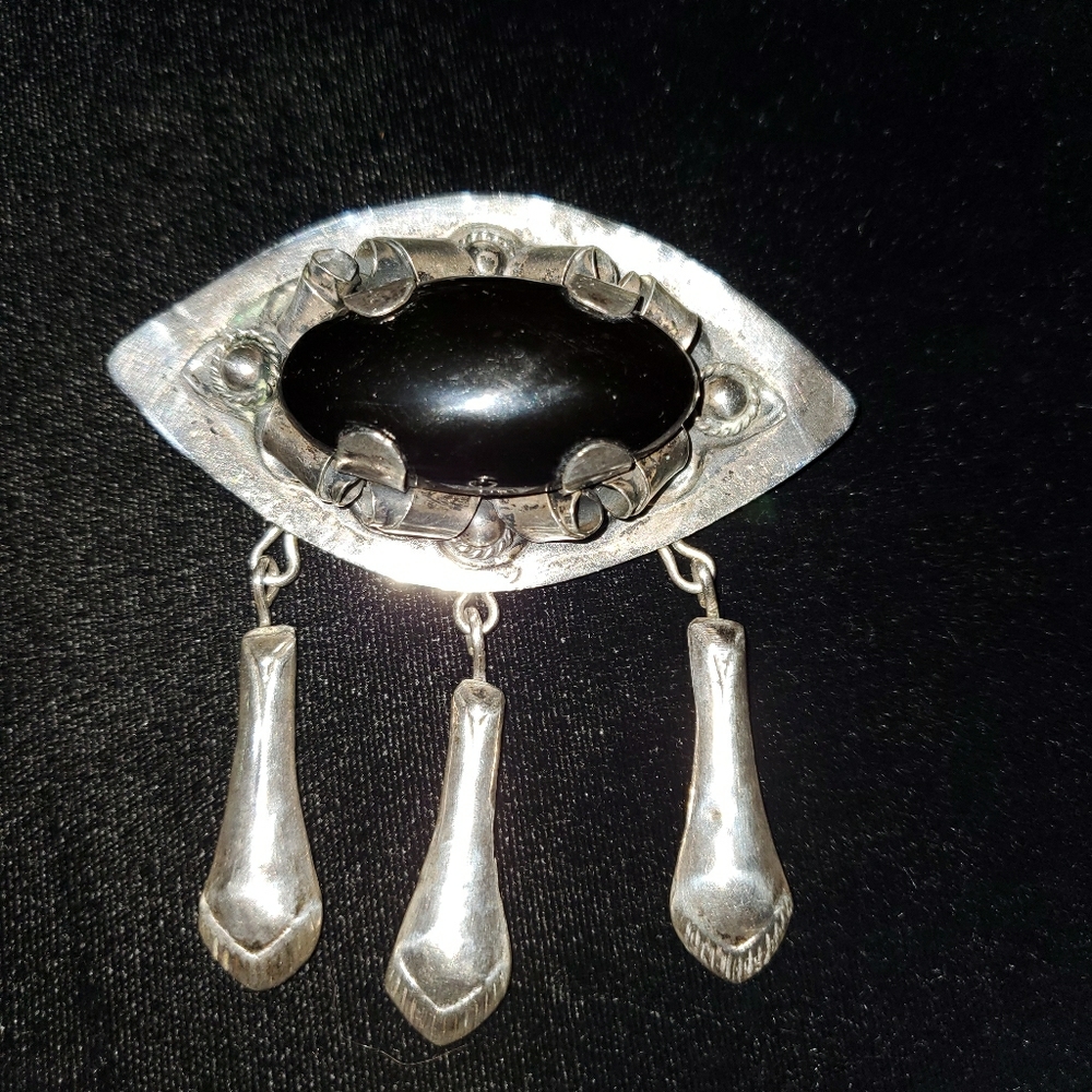 Large Mexican Sterling and Onyx "Eye" Brooch